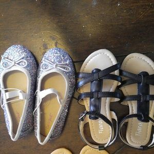 Size 7 sandal lot
